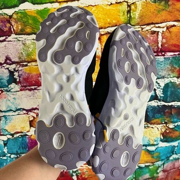 Nike Men's React Element 55 Shoes Sneakers CI9593-001 Black/Magic Flamingo 10.5 - Picture 4 of 9